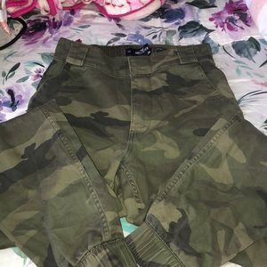 Hollister army pants